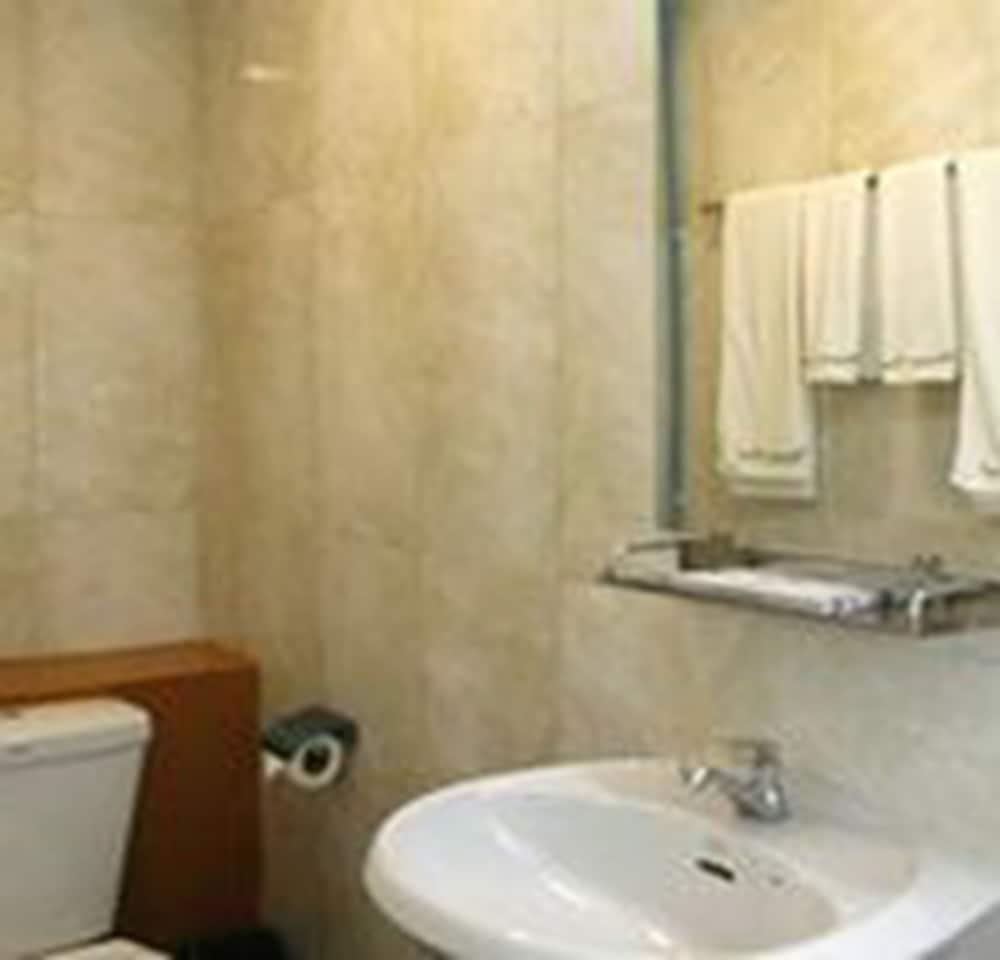 Vacation Hotel Yangon Exterior foto